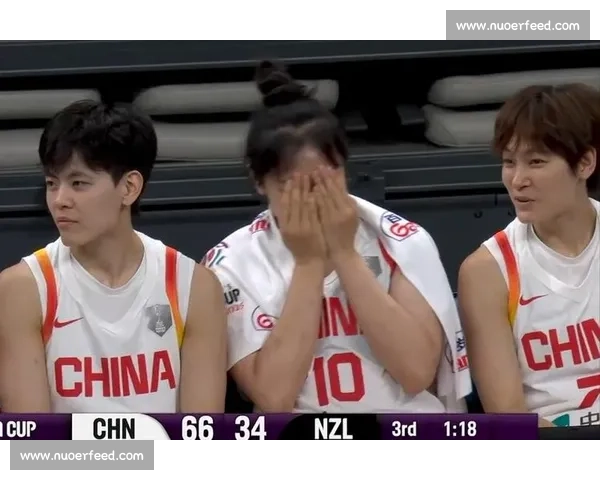 杨力维 x 杨舒予:女篮场上的铁臂双姝,碾碎对手防线! 杨力维 x 杨舒予:女篮场上的铁臂双姝,碾碎对手防线!