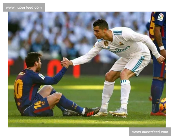 当足球巨星走进英雄联盟赛场C罗对决梅西的跨界之战解析全面深度